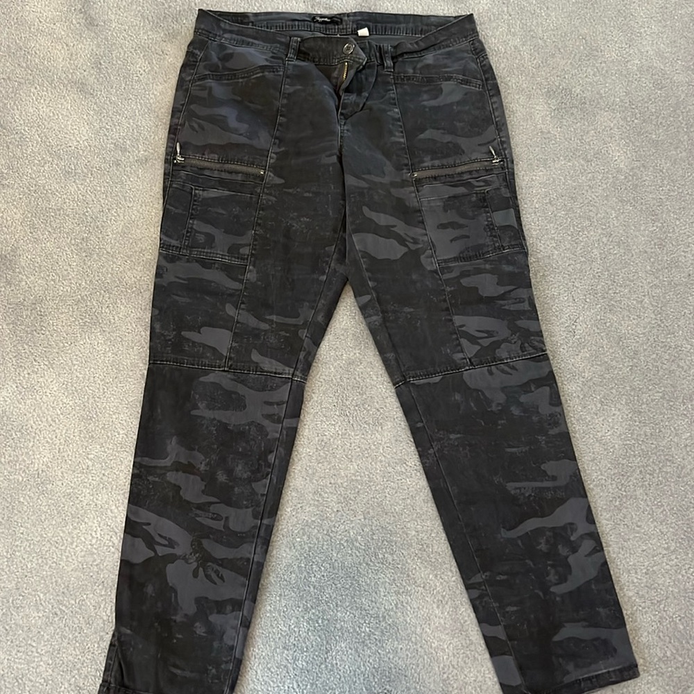 Dark grey/purplish camo pants